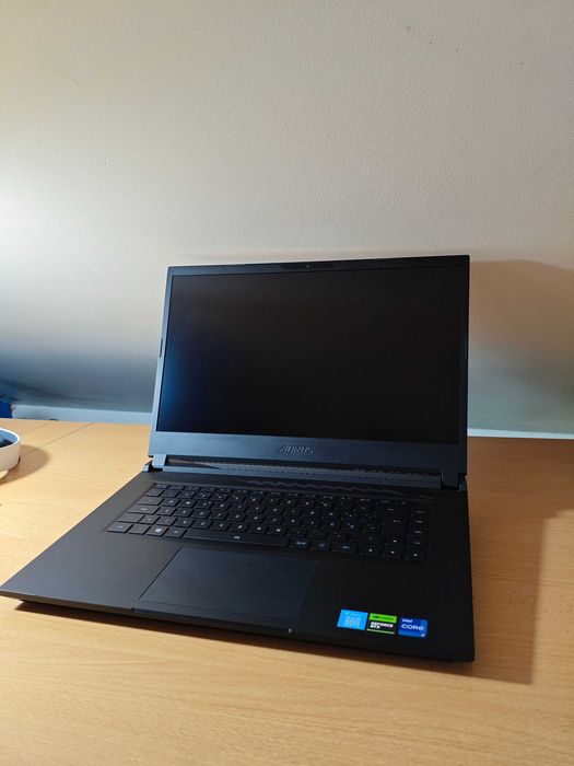 Gigabyte Aorus 15 BKF