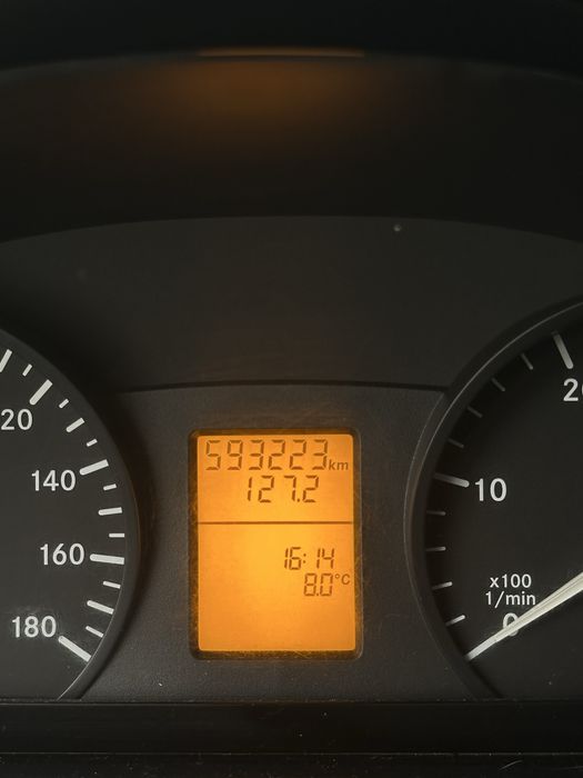 Mercedes Sprinter 318 3.0 V6 po generalnym remoncie + 2gi silnik