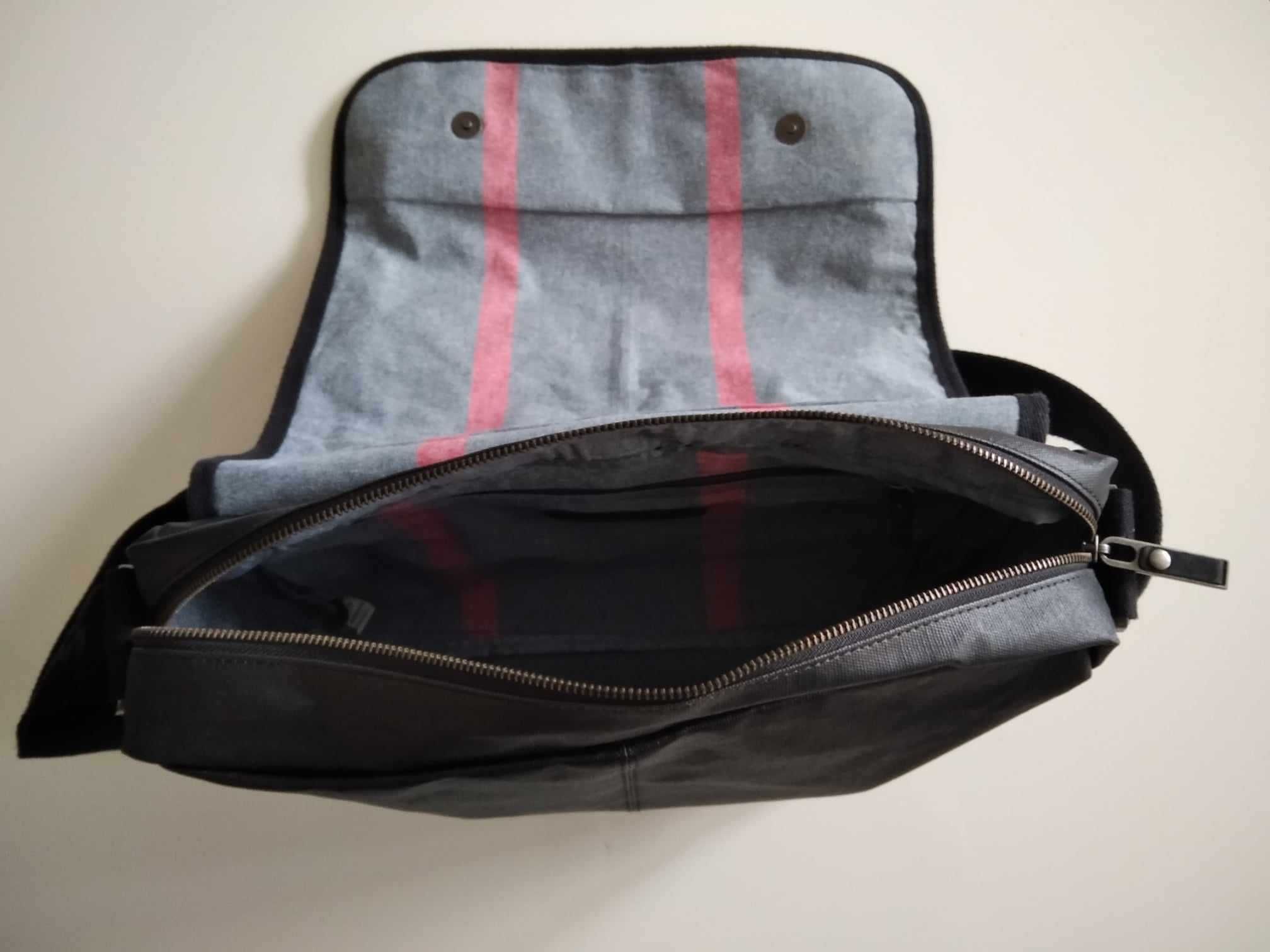 TOMMY HILFIGER torba na ramie/ laptopa !!! NOWA !!!