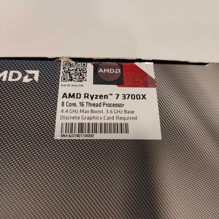 AMD Ryzen 7 3700X