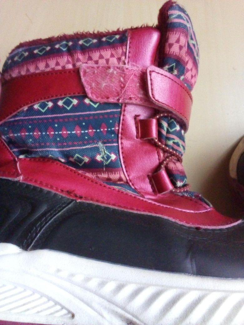 Zimowe buty nieprzemakalne,ciepłe