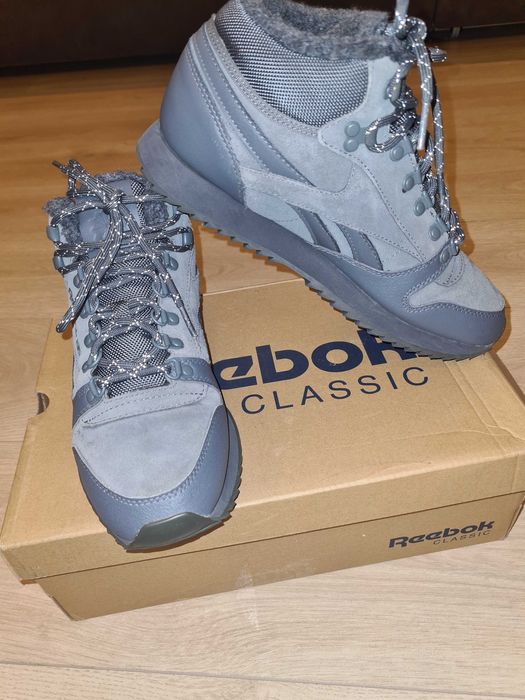 Кросівки утеплені reebok