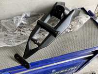 Stelaz tablicy rejestracyjnej derbi gpr aprilia rs