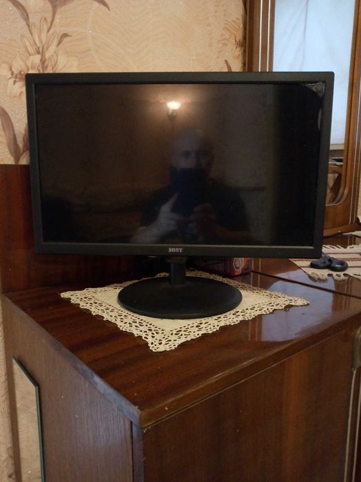 Телевизор на кухню  21 дюйм