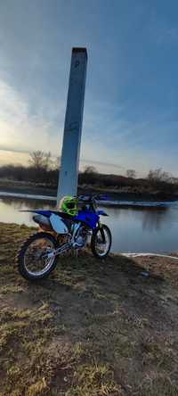 Sprzedam YAMAHA YZF250