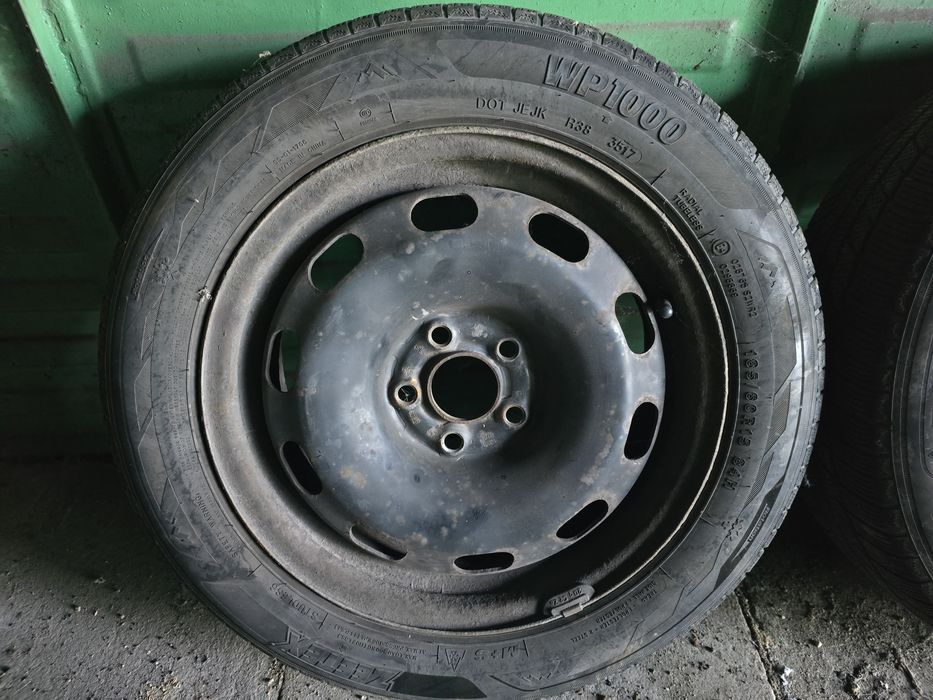 Felgi stalowe 15 + opony zimowe 185/60/15