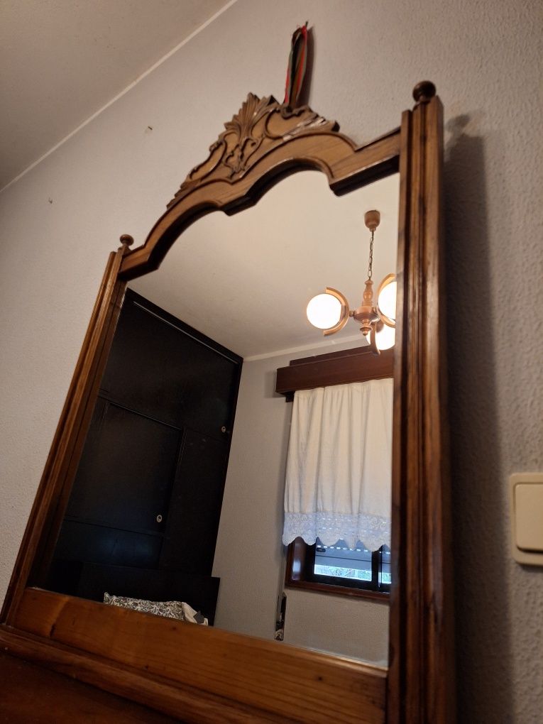 Cómoda Madeira maciça