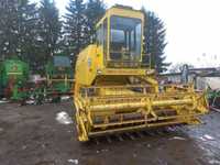 Комбайн New Holland 1520