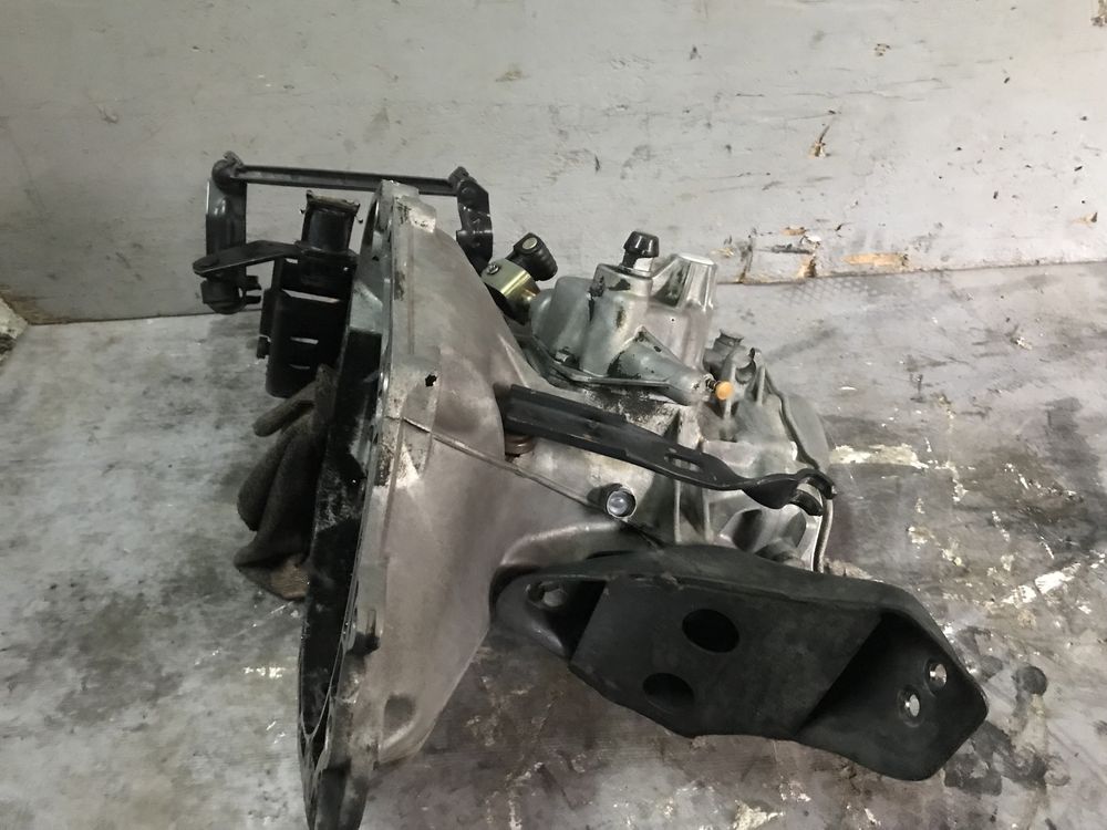 Caixa velocidades opel corsa 1.5 td isuzu com garamtia