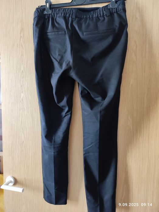 Eleganckie spodnie ciążowe H&M