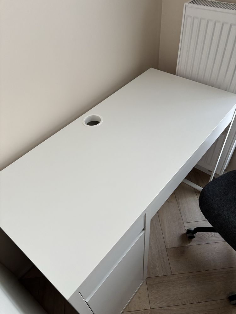Krzesło biurowe JÄRVFJÄLLET i biurko MICKE - zestaw, ikea używane