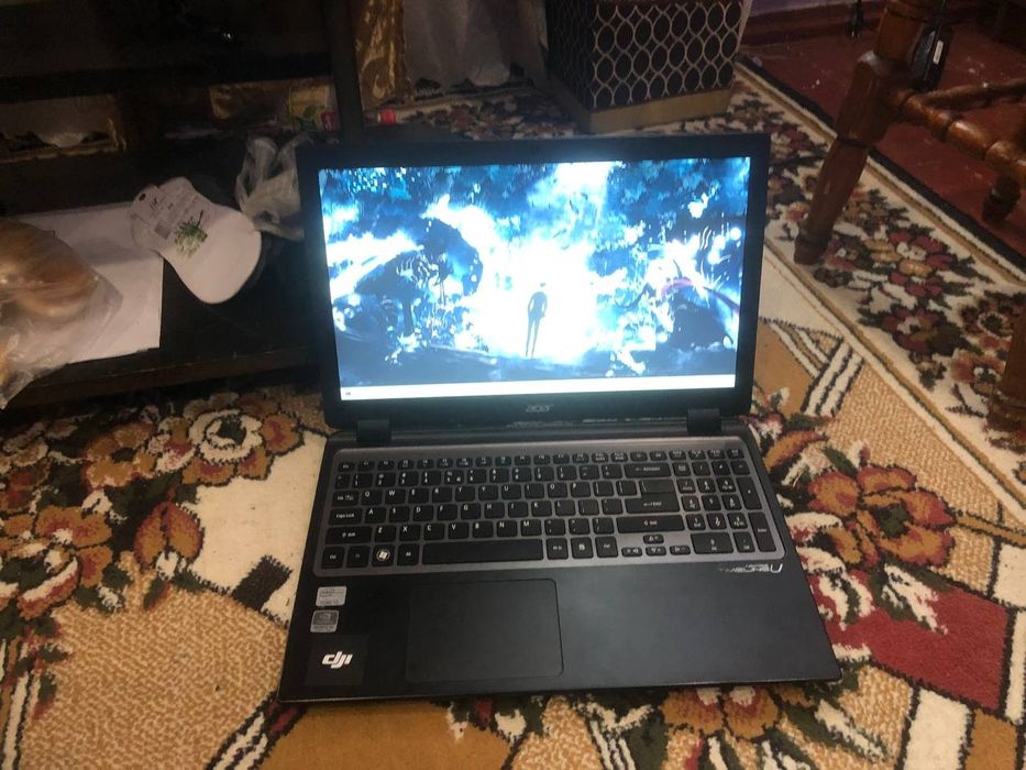 Продам ноутбук acer Windows 7