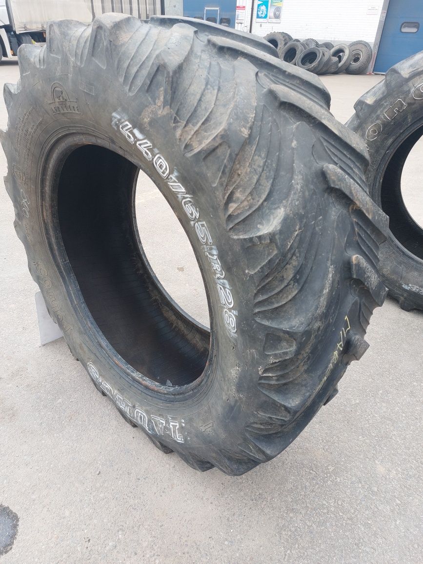440/65R28 Taurus opona używana rolnicza