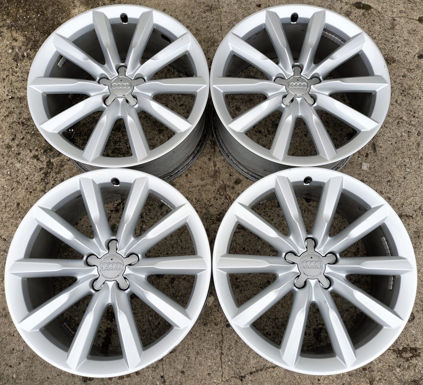 Felgi aluminiowe Audi A3 A4 A5 A6 A7 A8 Q5 8,5x19 ET43 5x112