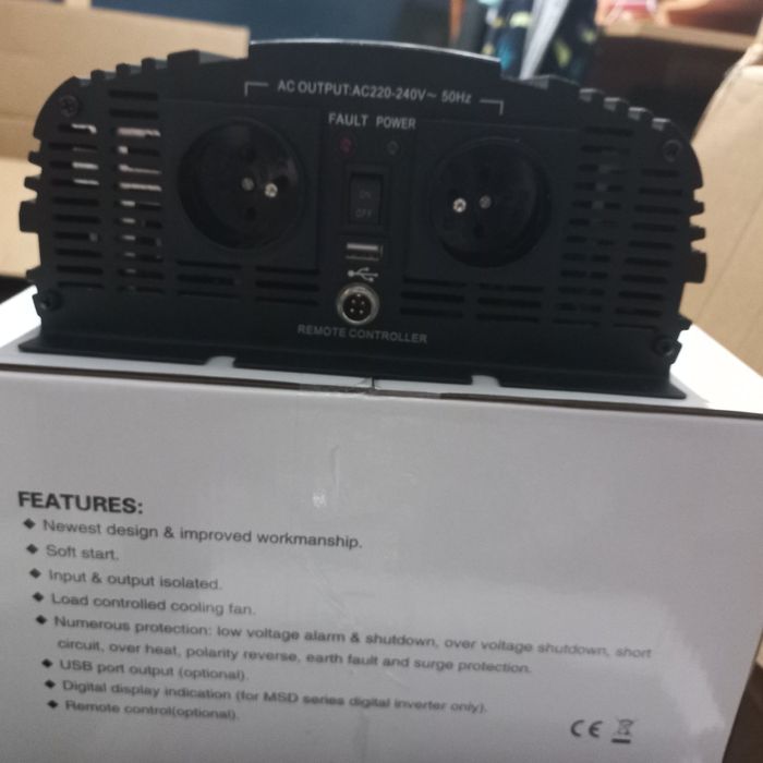 Автомобильный инвертор 4000W24v/4кв.
