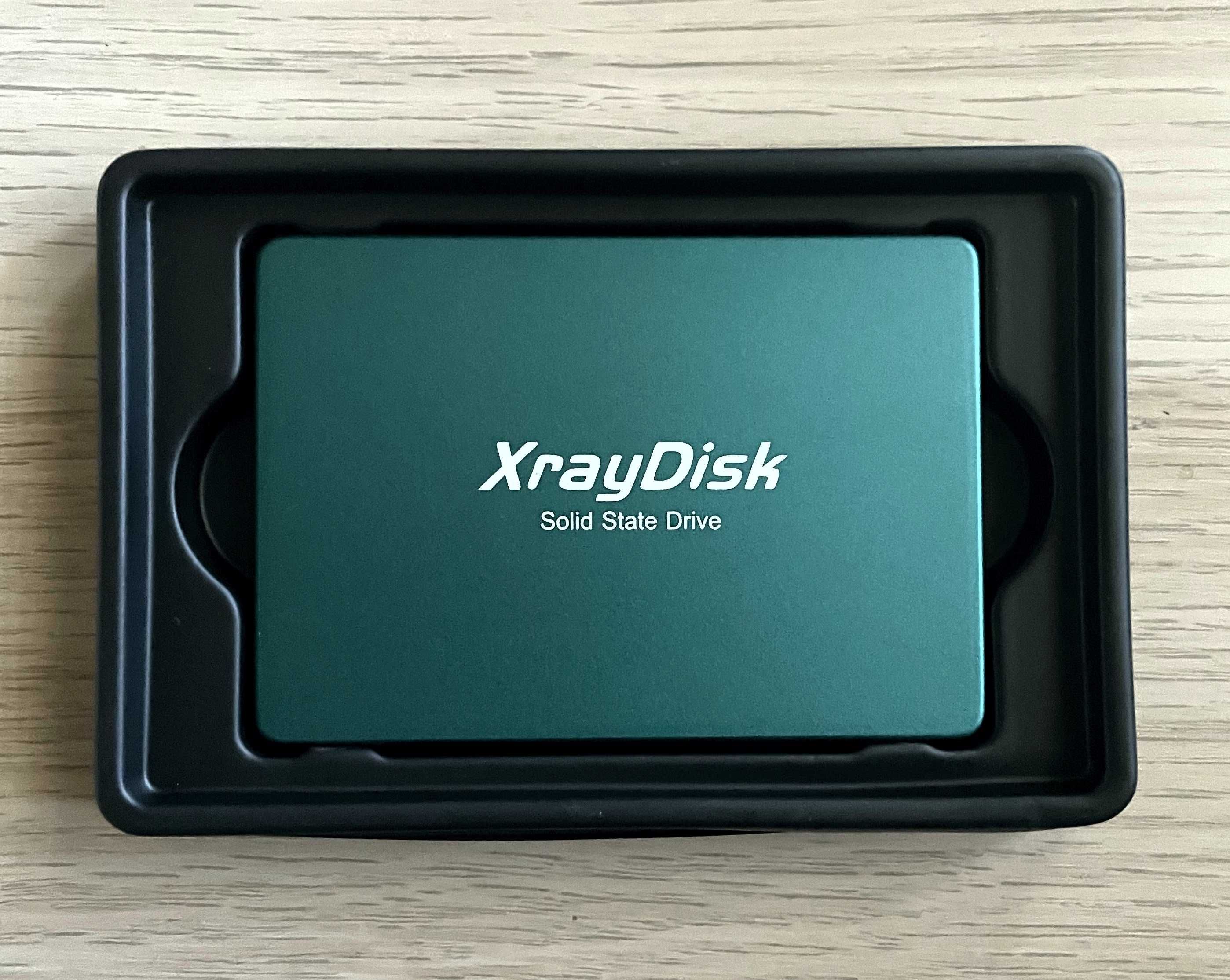 Dysk SSD 1TB 2,5" Xray SATA III 550/500 Mbps w metalowej obudowie