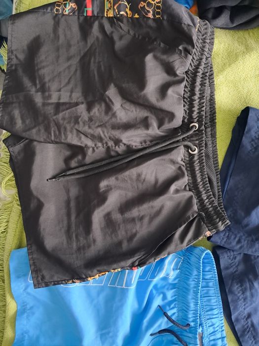 Zestaw krótkie spodnie rozmiar 158/164