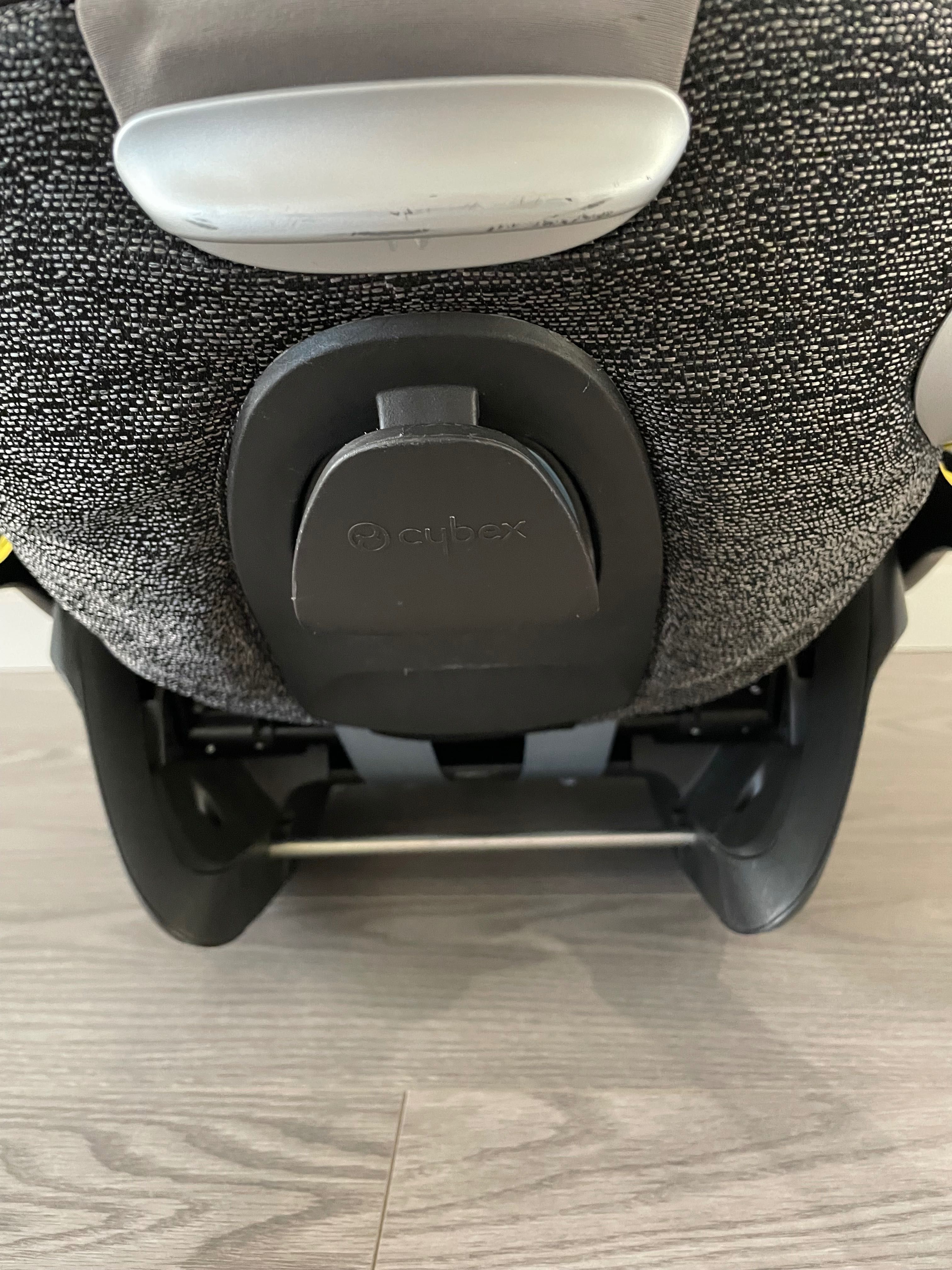 Cybex Balios S Lux + Cloud Z