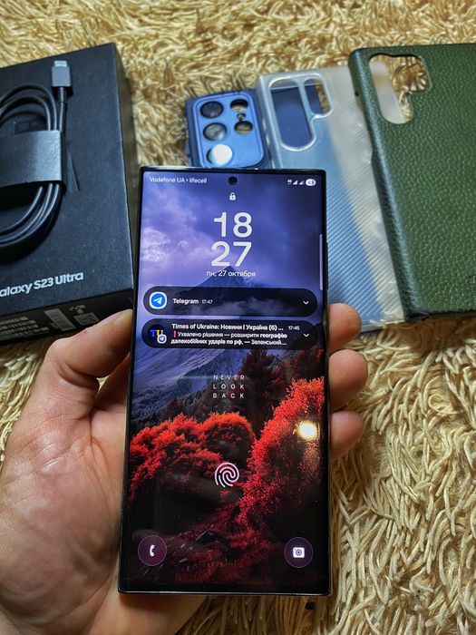 Samsung Galaxy S23 Ultra 8/256 Повний комплект