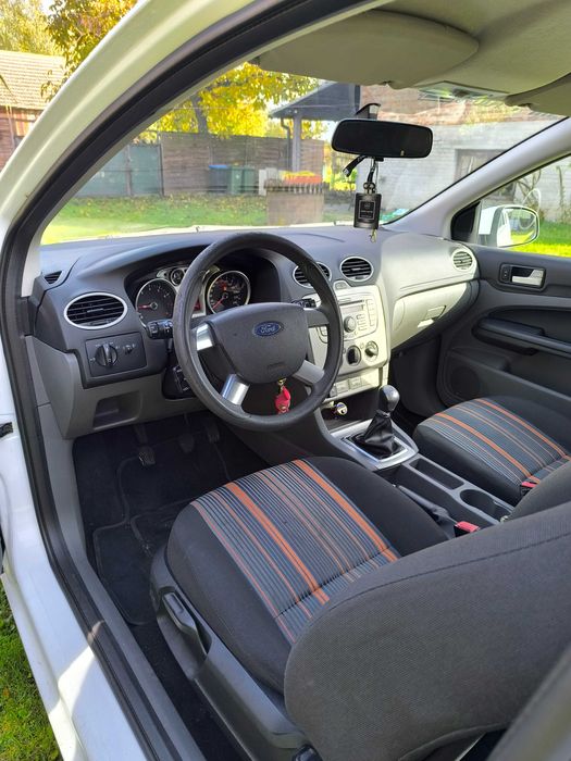 Ford Focus MK2 Lift 2009r. 1.6 100KM LPG