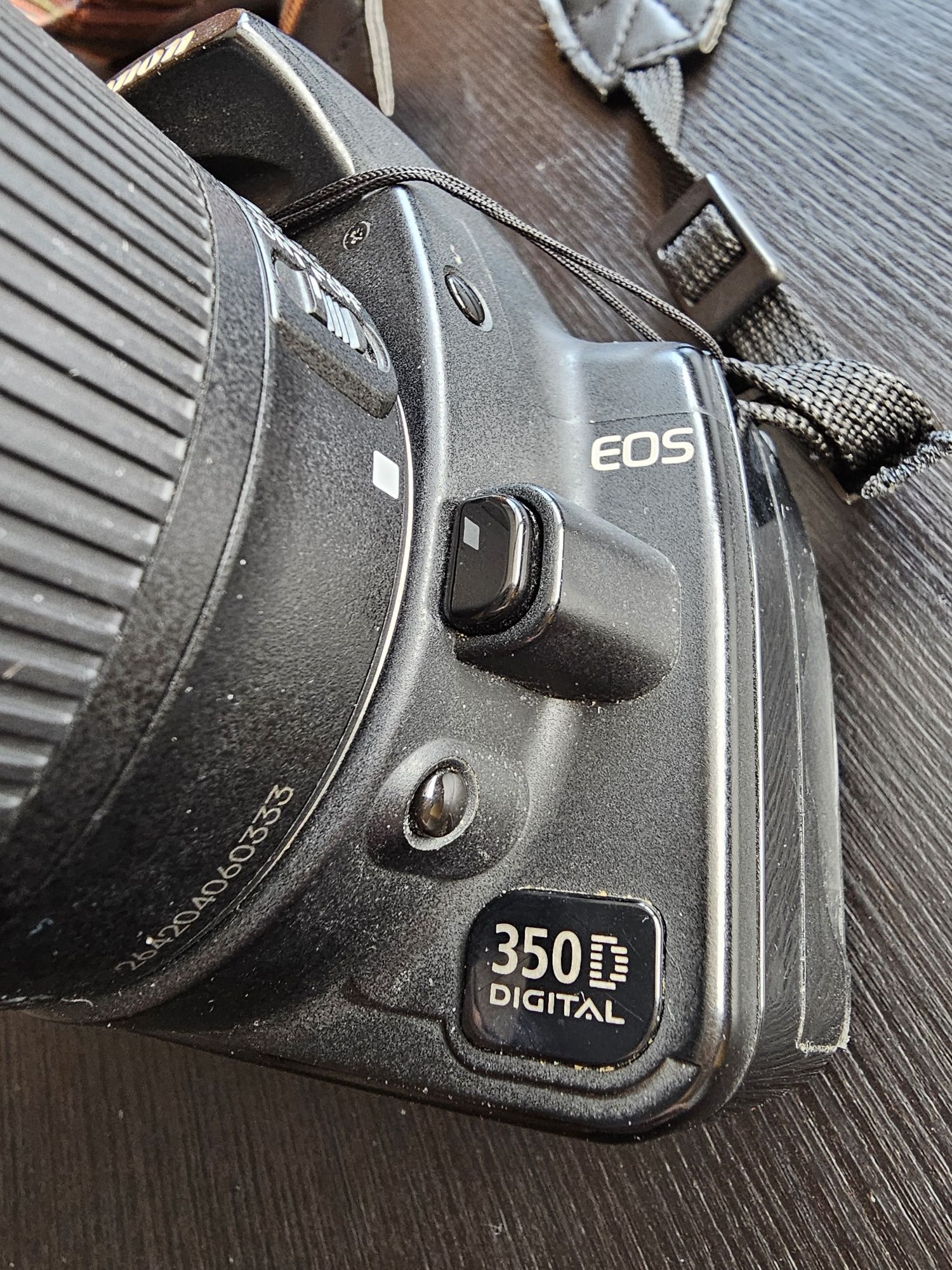 Фотоаппарат Canon EOS 350D и объектив Canon EFS 18-55mm
