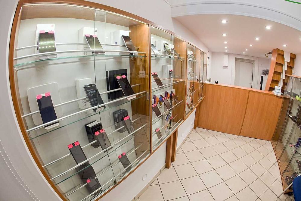 SERWIS GSM Naprawa telefonów blokada ekranu LCD iPhone Samsung Xiaomi