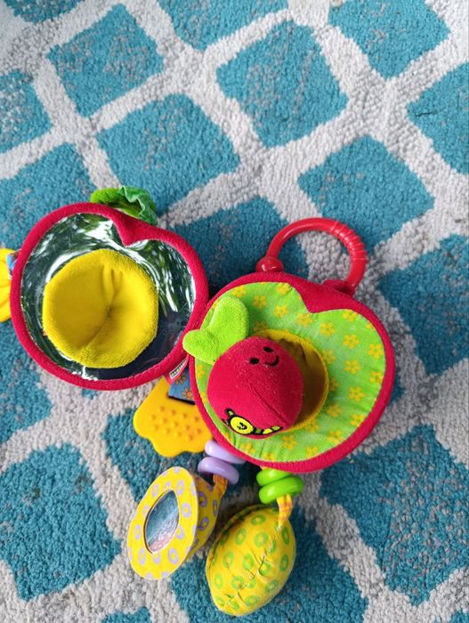 Tiny love яблуко іграшка розвиваюча