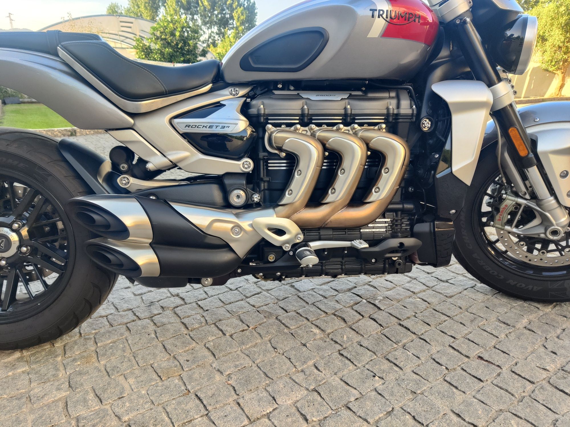 Triumph rocket 3