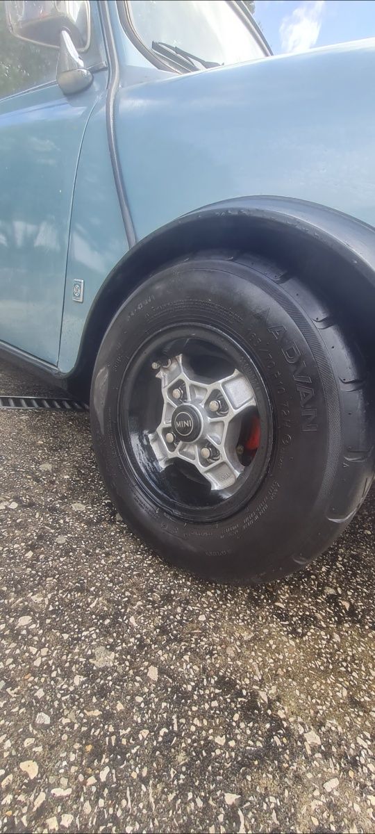 Vendo ou troco Mini 1000 special de luxe clássico