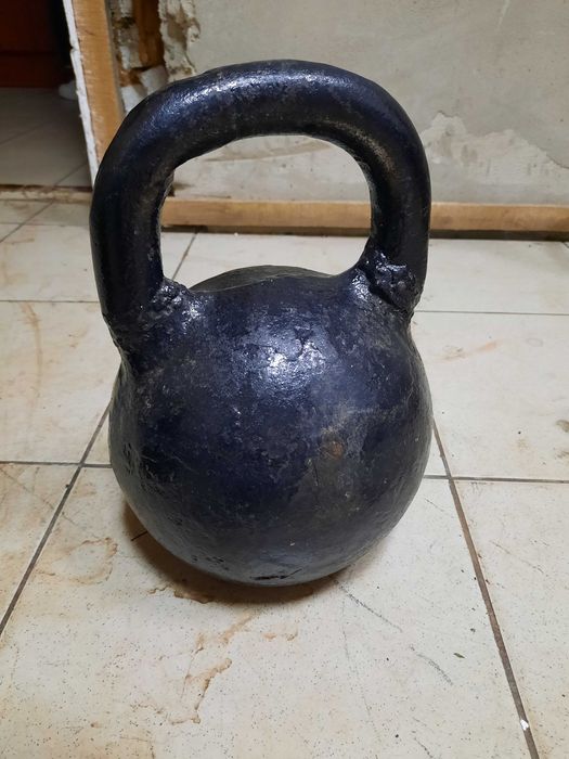 Продам гирі 24, 32 кг