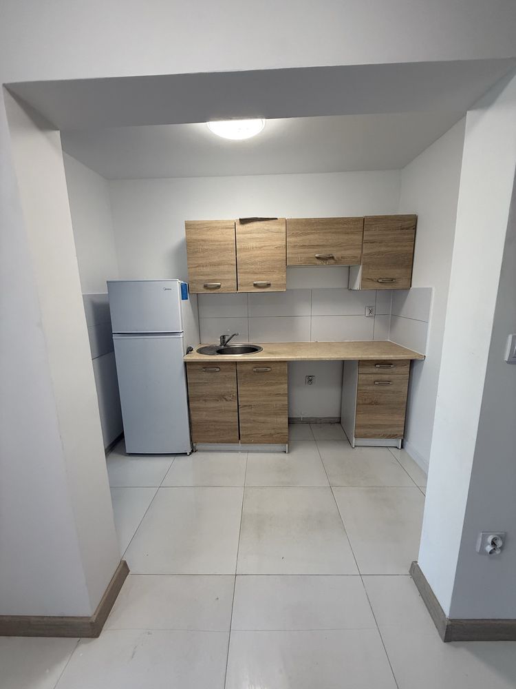 2 pokoje • ogrodek • Kliny • Kobierynska • miejsce  postojowe w cenie