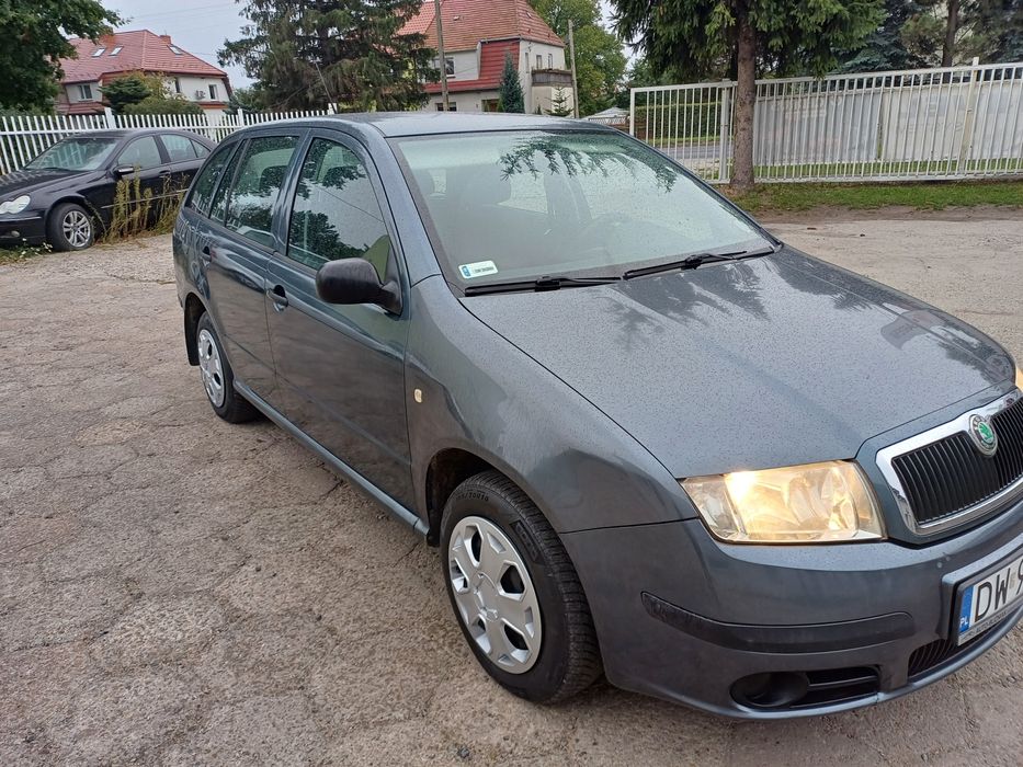 Skoda Fabia 2004r 1.2cm benzyna 64KM super stan