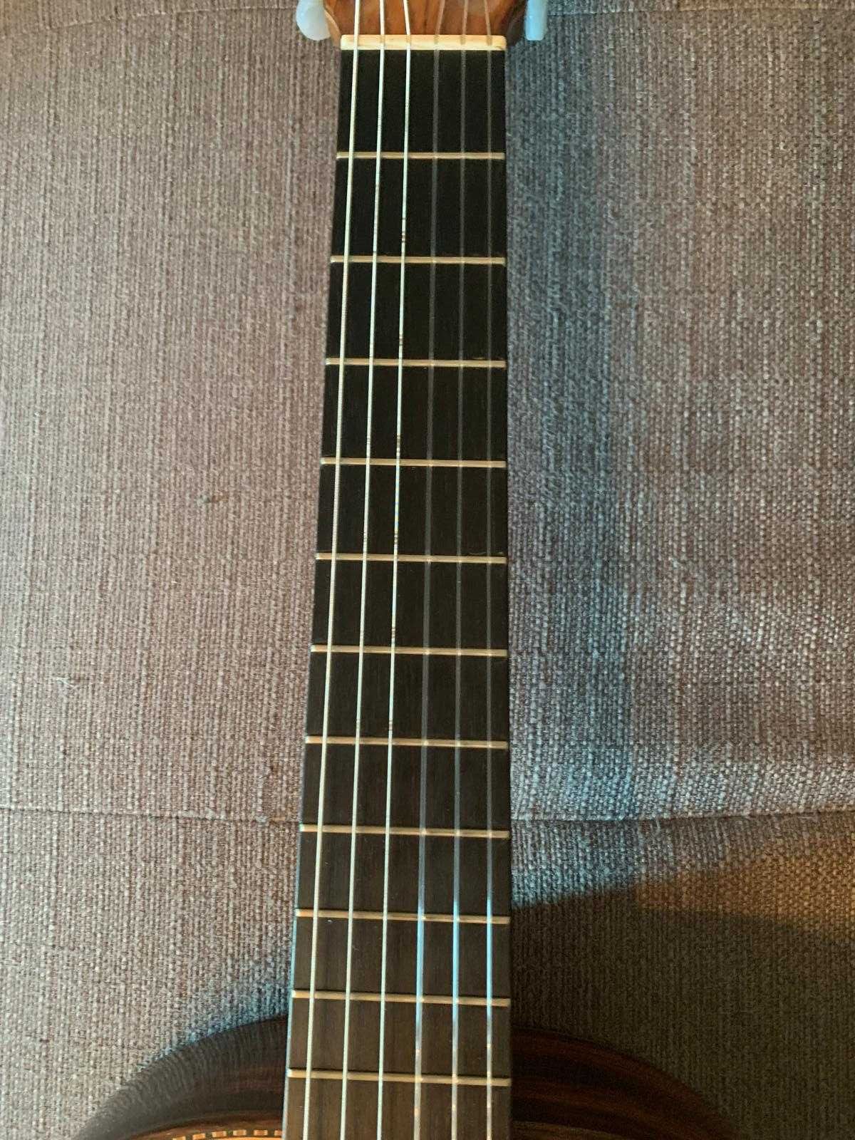 Guitarra Clássica Alkis Efthimiadis 2004 – Excelente estado