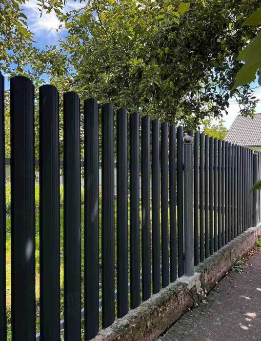 Штахетник, Штакетник металевий Двосторонній