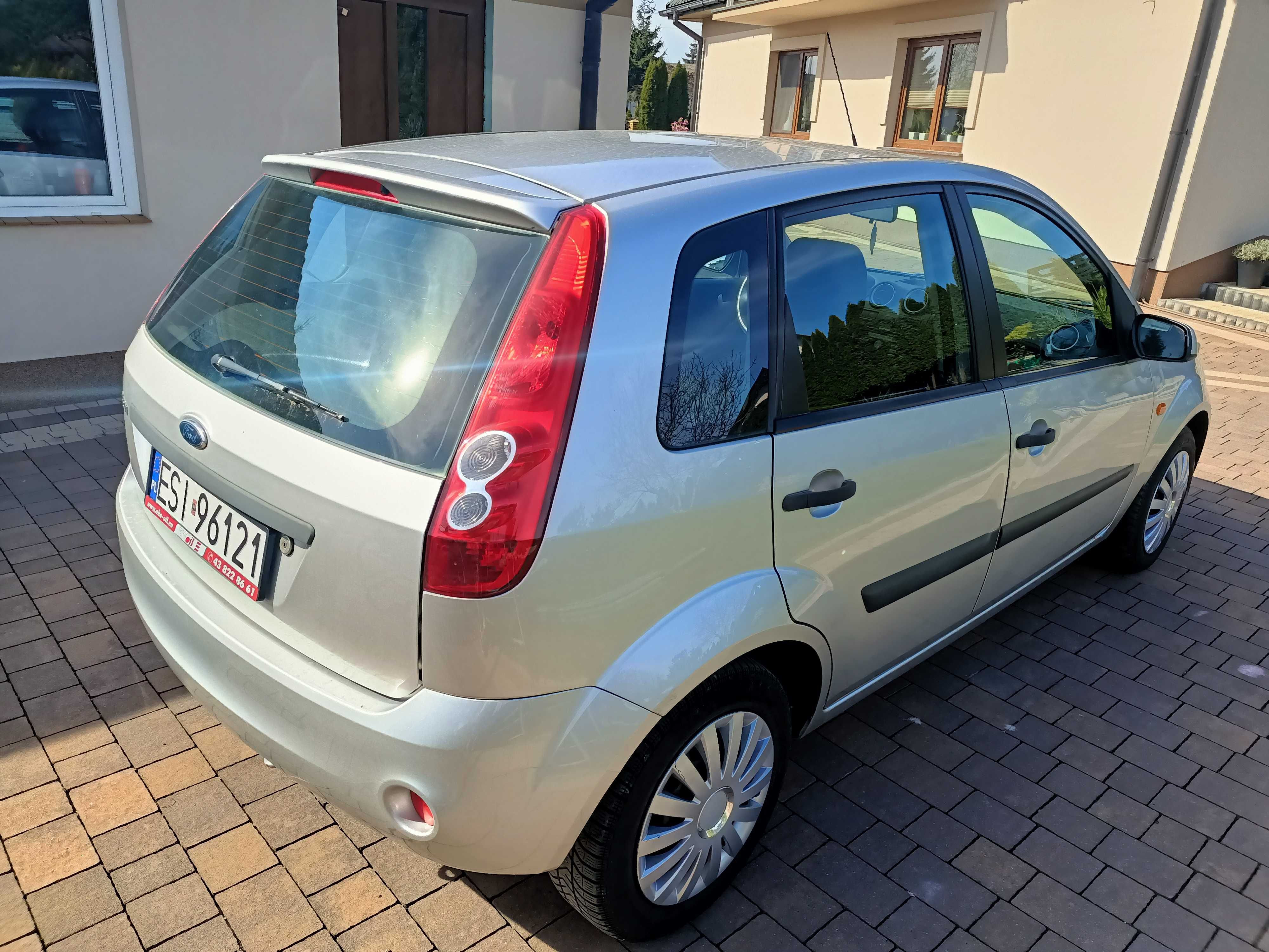 Ford Fiesta 1.3 benzyna 2007r. przebieg 175 tyś. km. z klimatyzacją