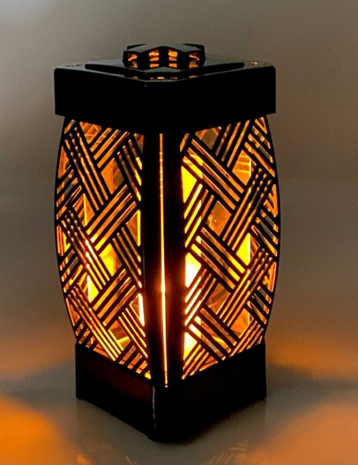 Znicz lampion Glamour Rattan czarny wysokość 25cm.