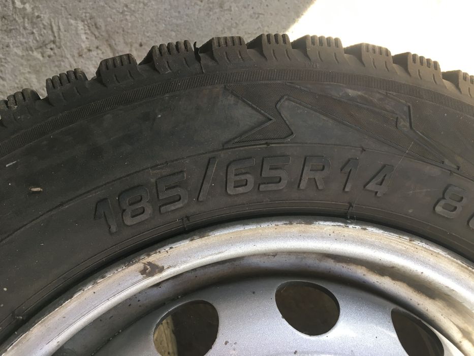 Продам зимову резину