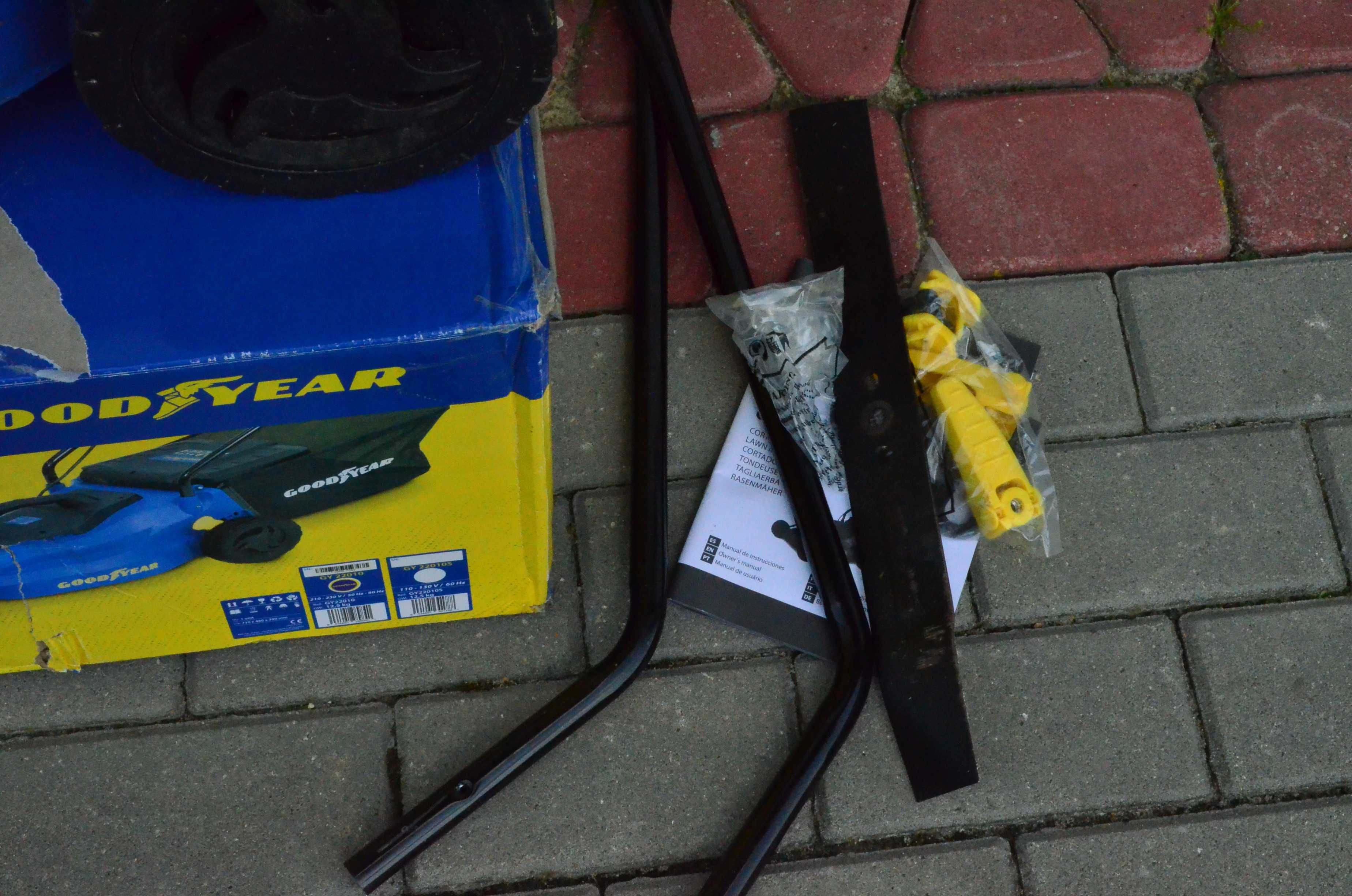 Kosiarka do trawy elektryczna Goodyear 1800 W