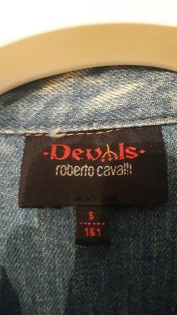 *OPORTUNIDADE* Casaca de Ganga Roberto Cavalli. NUNCA USADA, ORIGINAL.