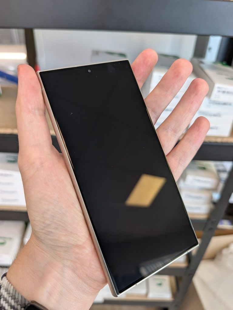 Смартфон Samsung Galaxy S24 Ultra 12/256 Кредит Гарантія