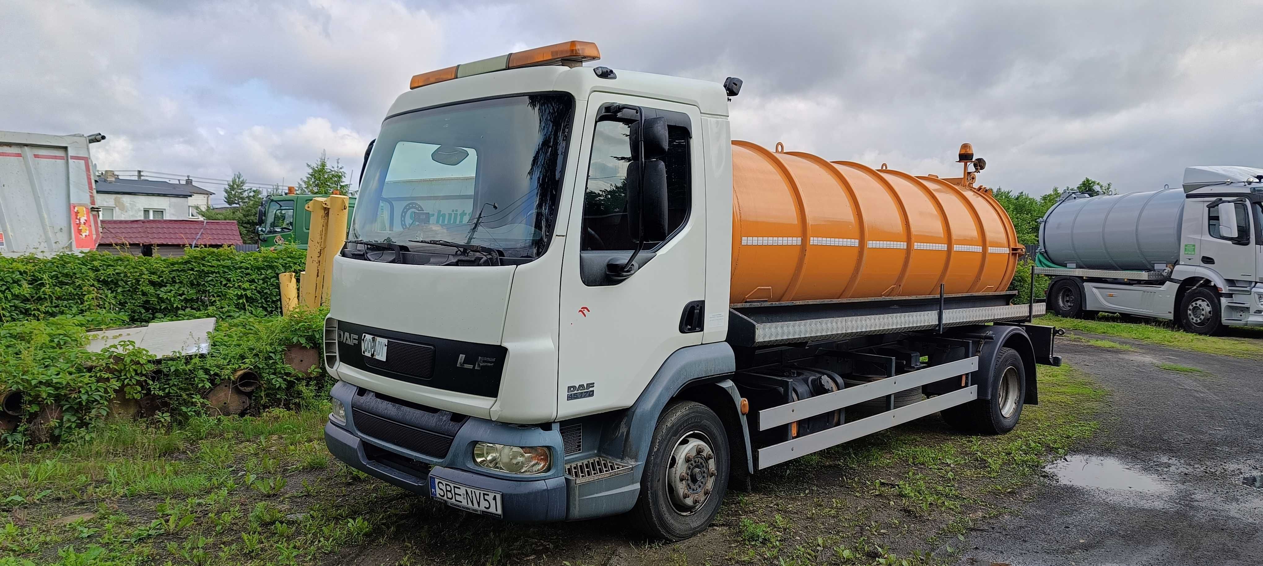 Asenizacyjny DAF LF 45 z 2005 roku, 7,5 m3