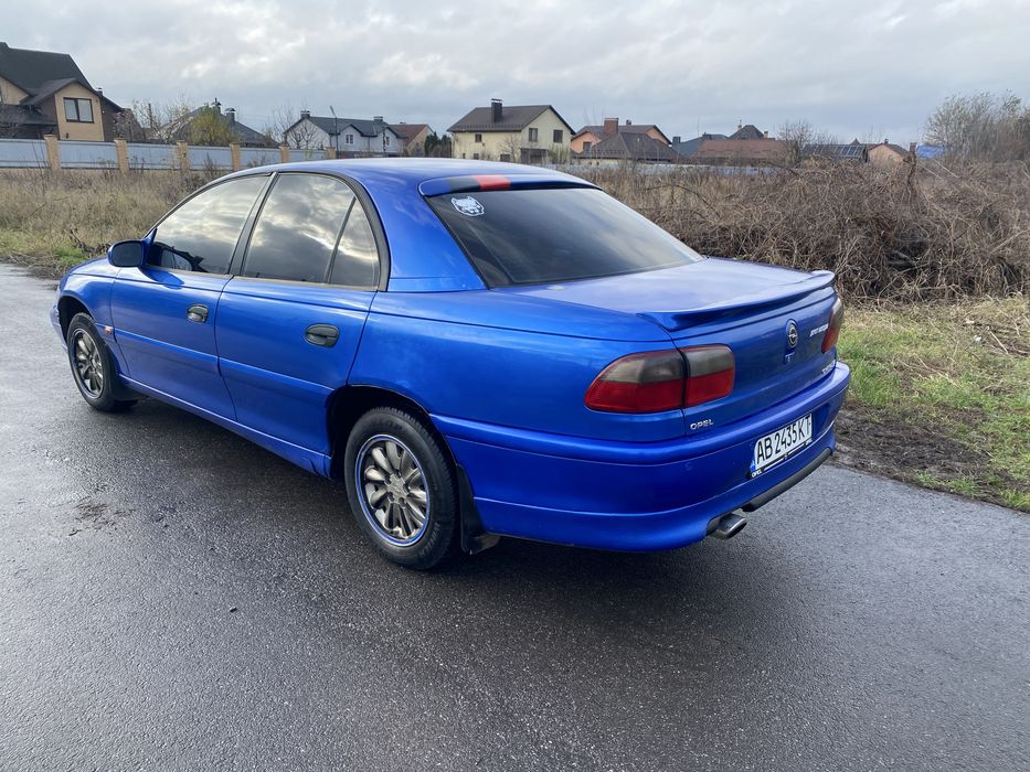 Opel Omega B 2,0
