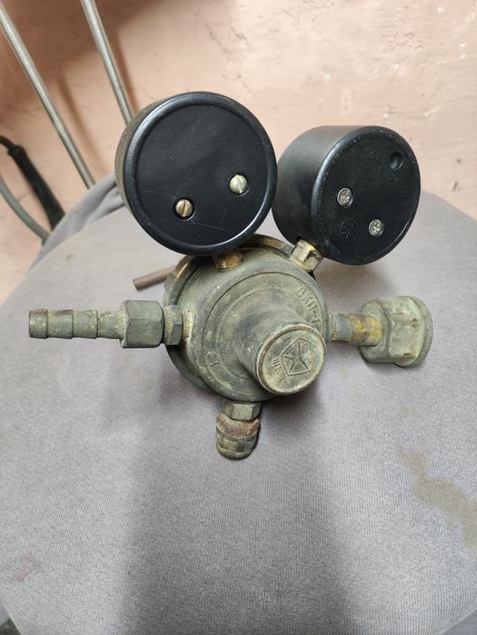 Редуктор вуглекислотний