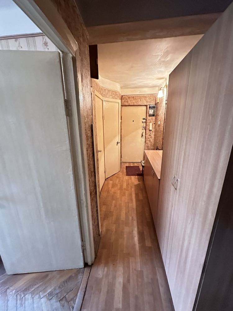 Продам 3к квартиру в Києві. Вул. Кавказька 9. Центральна частина міста