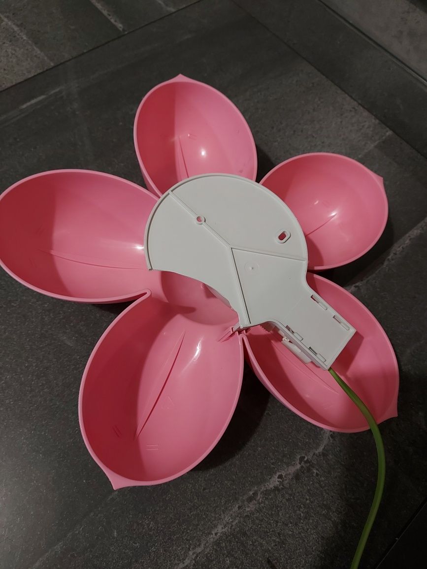 Ikea smila flower. Kinkiet / lampka dziecięca kwiatuszek