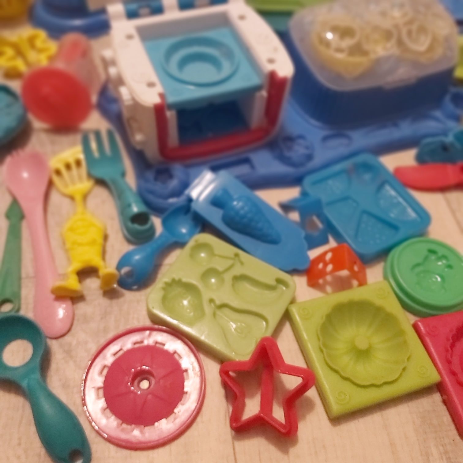 Duży zestaw PlayDoh kuchnia formy foremki ciasteczka