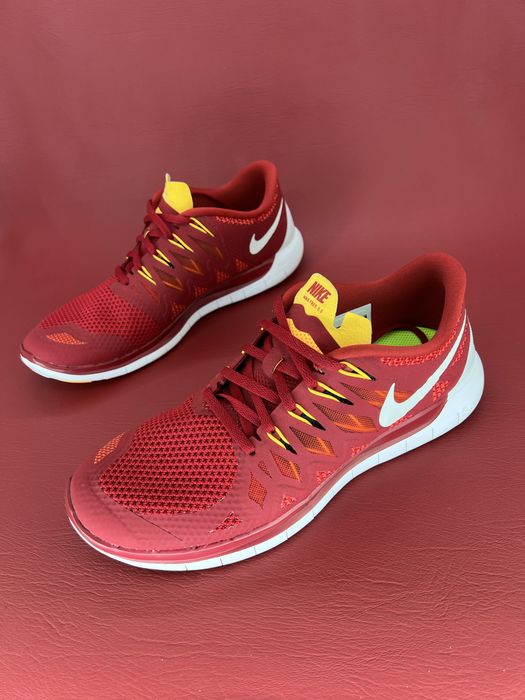 Бігові кросівки 43р. Nike Free 5.0