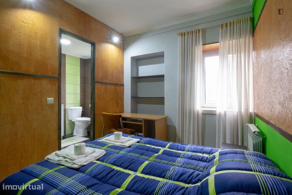 Quarto - localizado em Cidral Coimbra