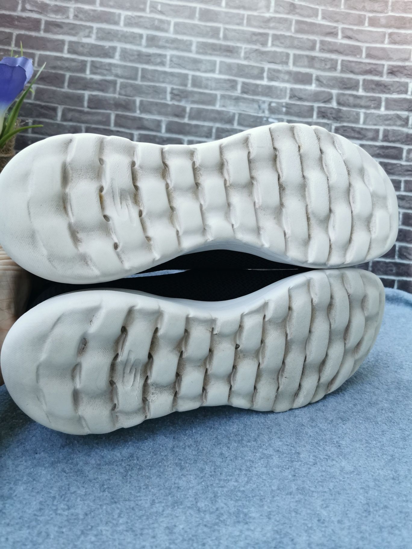 Макасини 40,5 розмір, Skechers