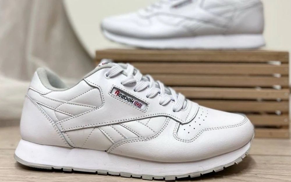 Кросівки рібок оригінал (нові)